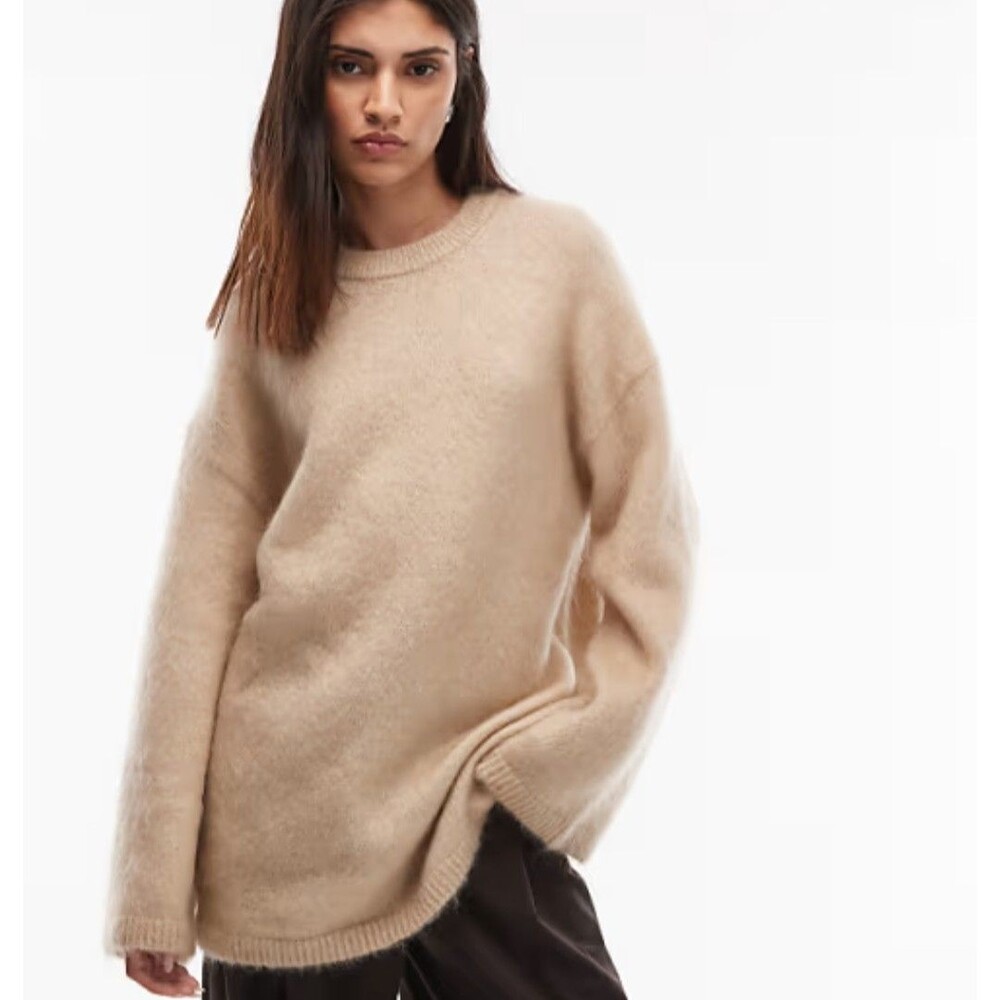 Women's Oversized Beige Mohair And Wool Long Sleeve Winter Sweater Size XS